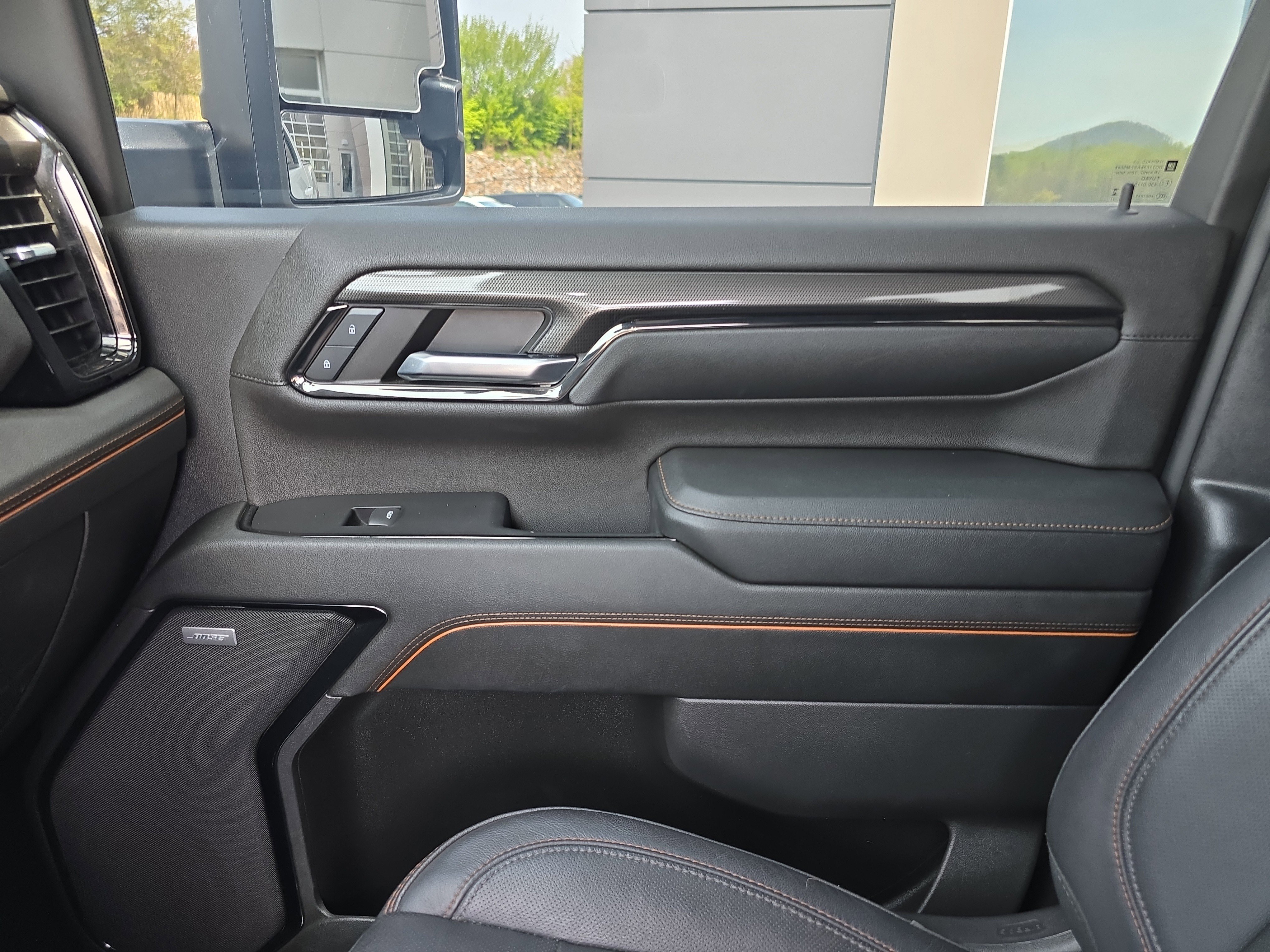 Used 2024 GMC Sierra 2500 AT4 w/ AT4 Premium Plus Package image 22