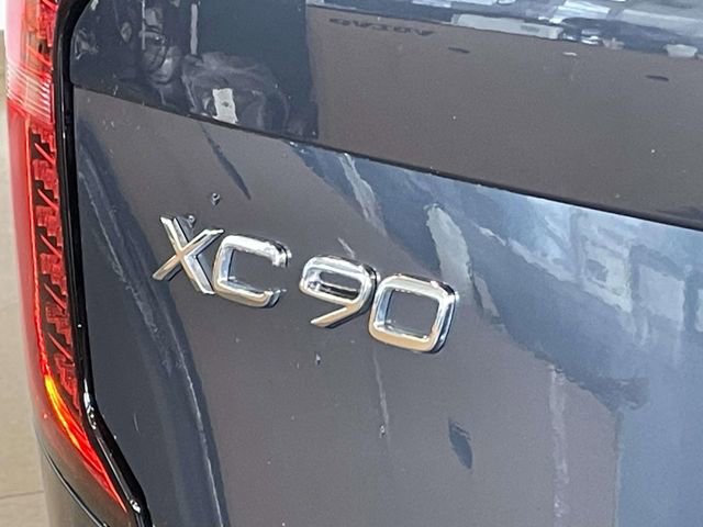 Used 2026 Volvo XC90 B5 Plus w/ Protection Package image 15