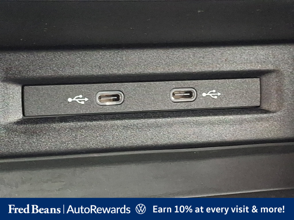 Used 2026 Volkswagen Taos S AWD/4WD image 30