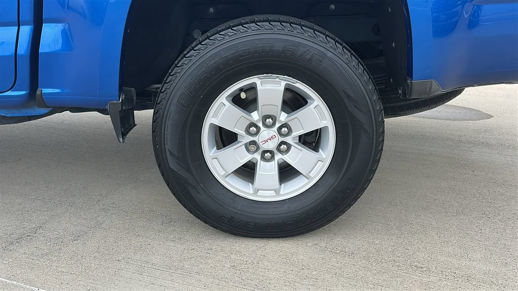 Used 2018 GMC Canyon 2WD Crew Cab w/ Convenience Package image 17