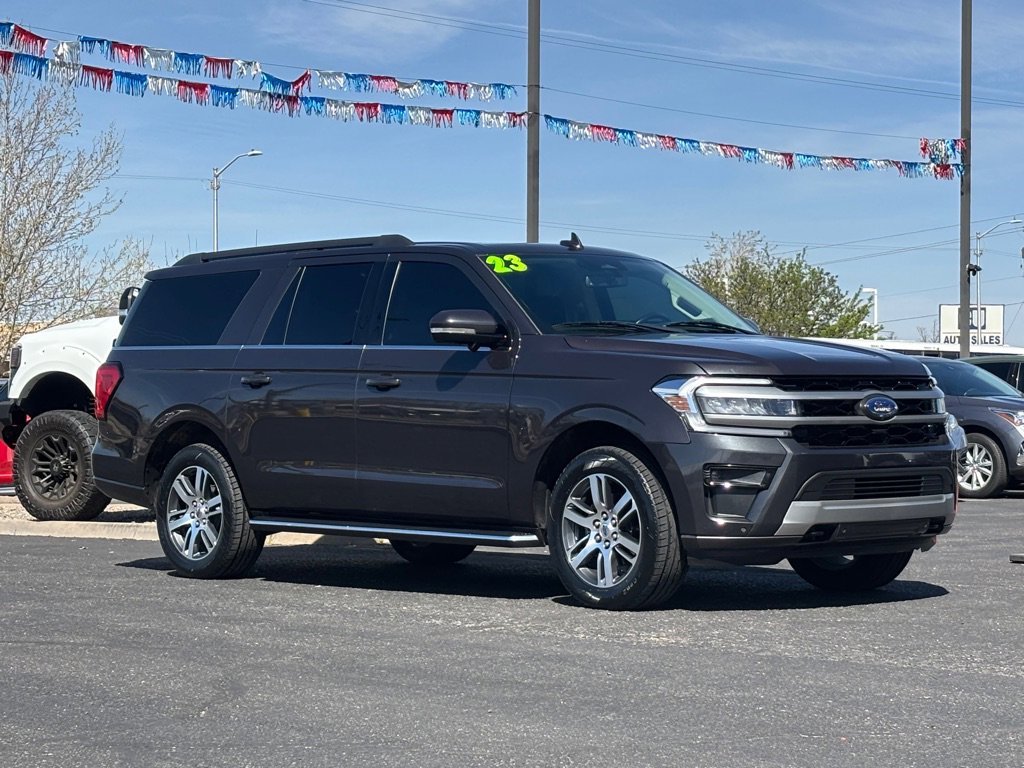 Used 2023 Ford Expedition Max XLT image 37