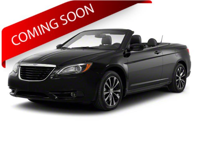 Used 2013 Chrysler 200 S