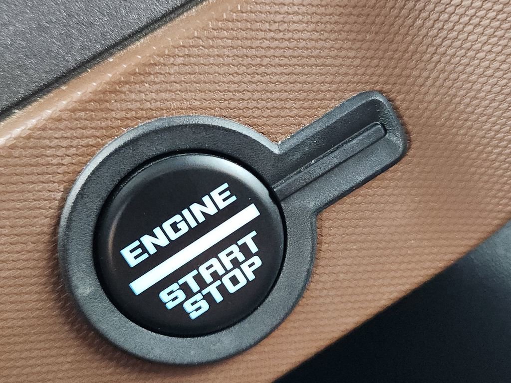 Used 2024 Ford Bronco Outer Banks image 20