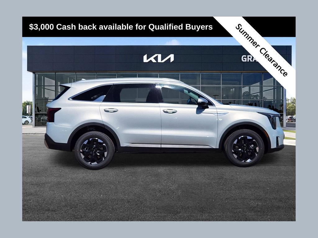 New 2026 Kia Sorento S w/ S Panoramic Sunroof Package