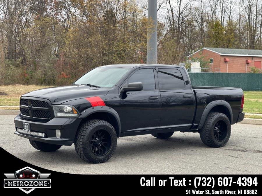 Used 2014 RAM 1500 Express w/ Black Ram 1500 Express Group image 4