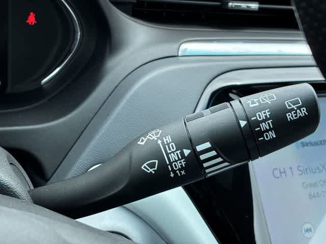 Used 2020 Chevrolet Bolt LT FWD image 26