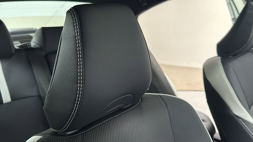 Used 2026 Toyota Camry SE image 21