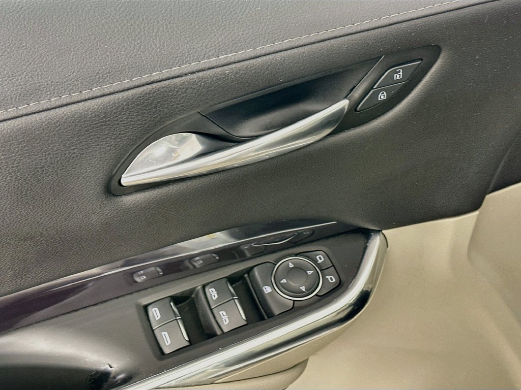 Used 2020 Cadillac XT4 Luxury FWD image 22