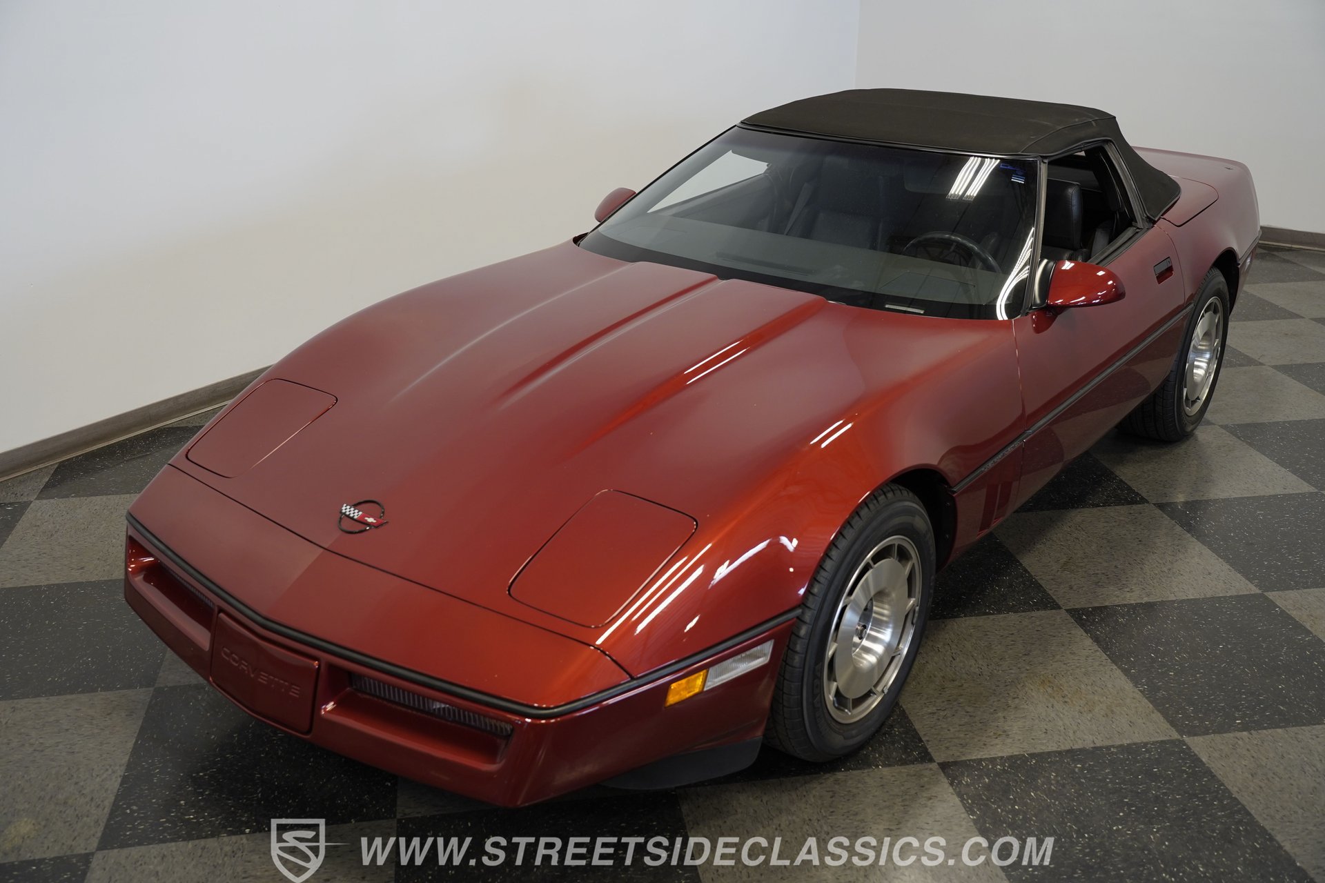 Used 1987 Chevrolet Corvette Convertible RWD image 22