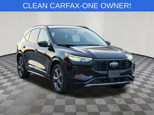 Used 2023 Ford Escape ST-Line AWD/4WD video 2