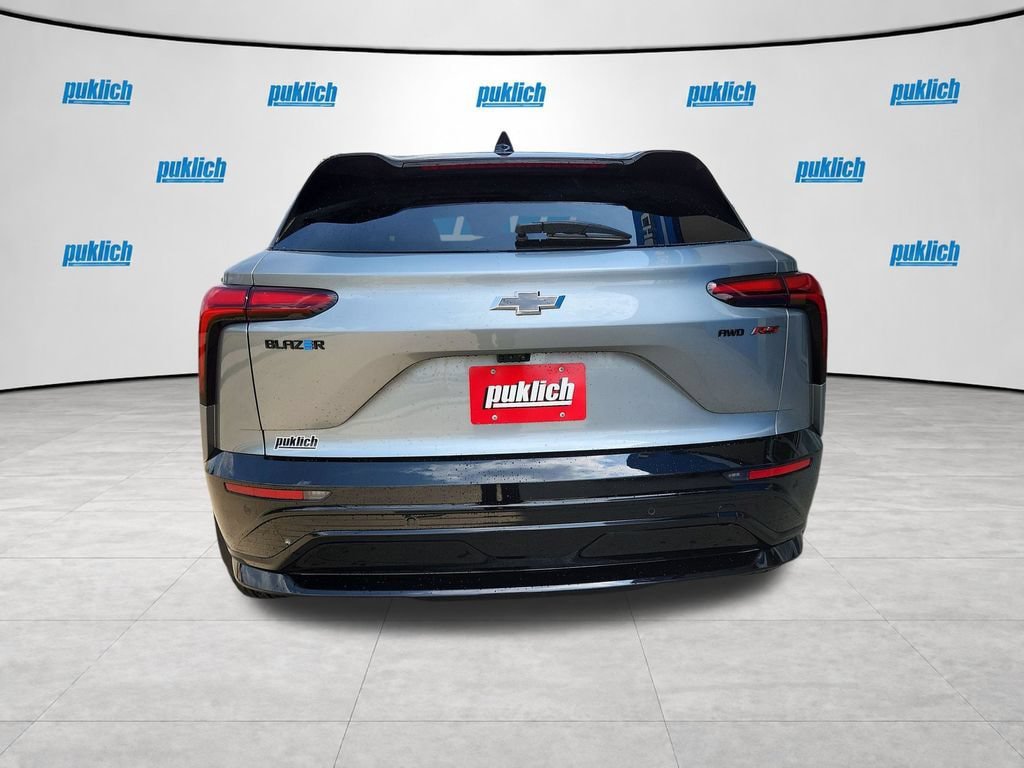 New 2026 Chevrolet Blazer EV RS AWD/4WD image 4