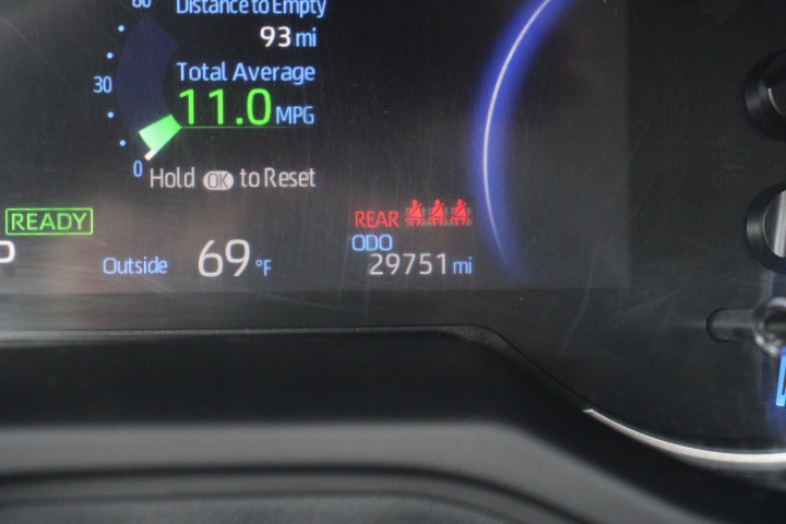 Certified 2024 Toyota RAV4 LE AWD/4WD image 27