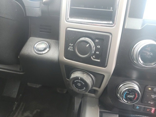 Used 2020 Ford F150 Lariat w/ Equipment Group 502A Luxury image 30