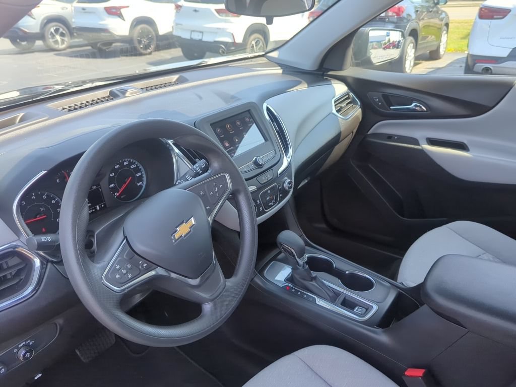 Certified 2024 Chevrolet Equinox LS FWD image 19