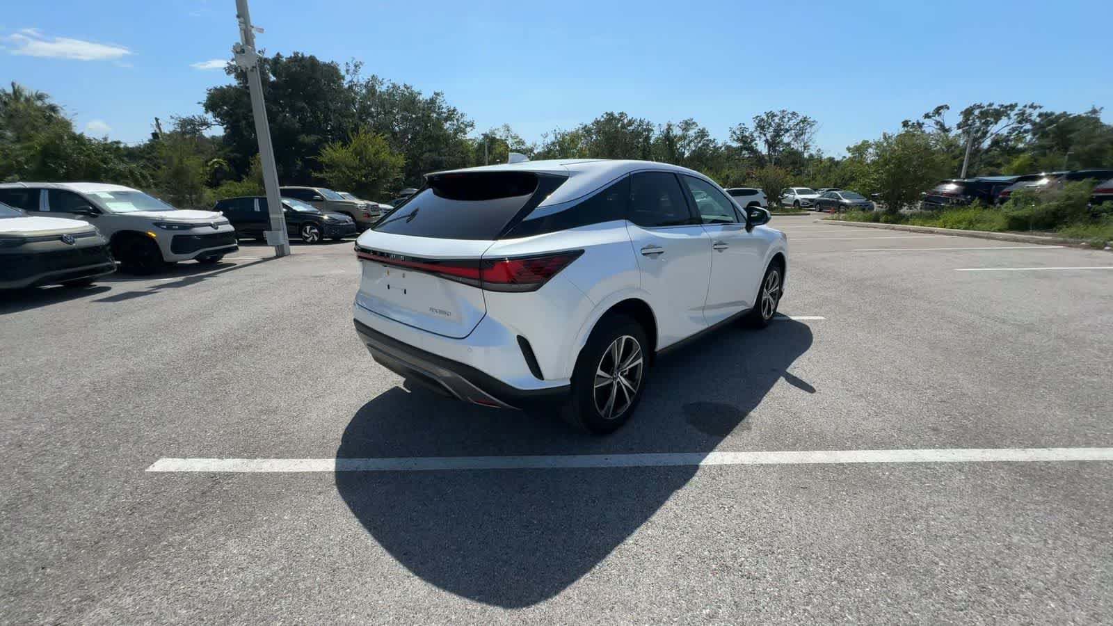 Used 2025 Lexus RX 350 FWD w/ Accessory Package (K3) image 8