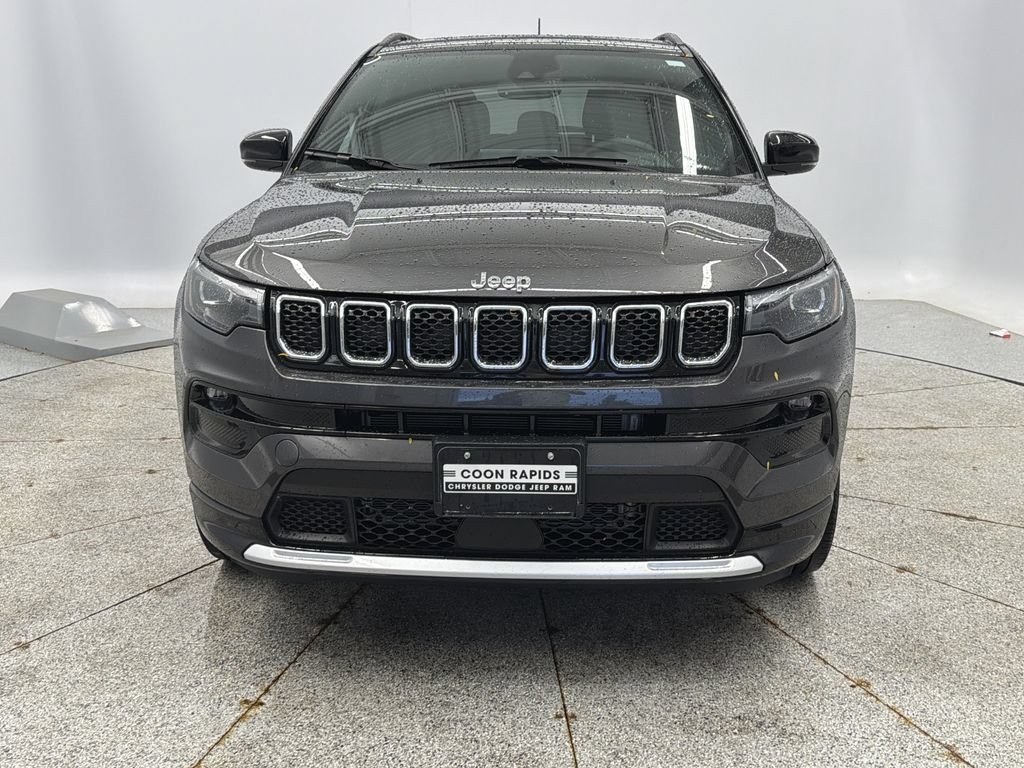 Used 2023 Jeep Compass Limited w/ Elite Group AWD/4WD image 9