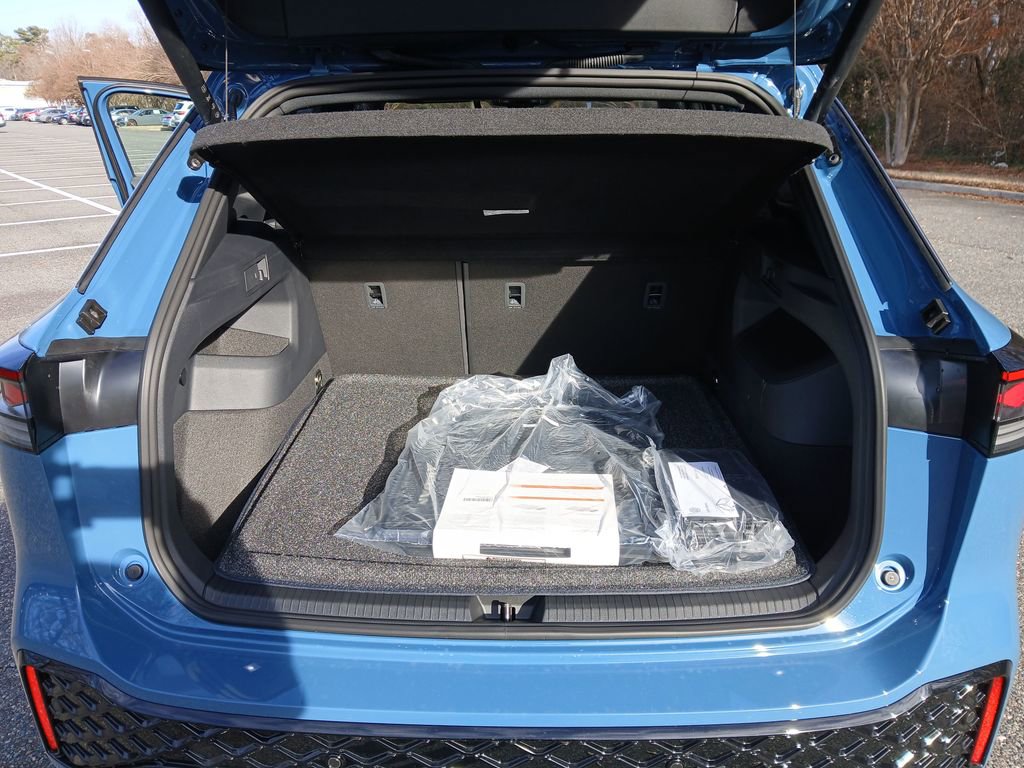 New 2026 Volkswagen Tiguan SEL R-Line image 23