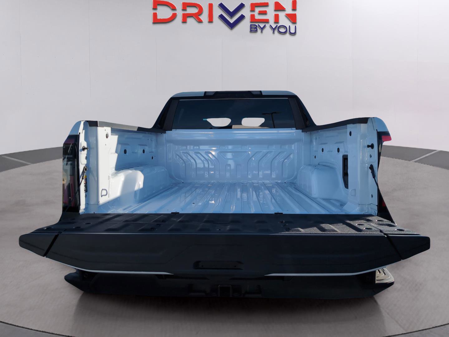New 2026 GMC Sierra EV Elevation image 14