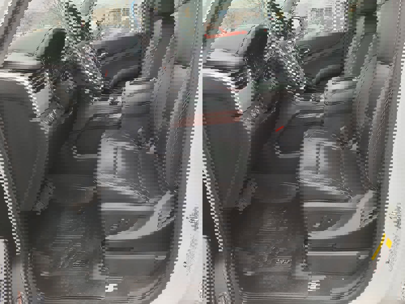 Used 2020 GMC Yukon SLT image 19