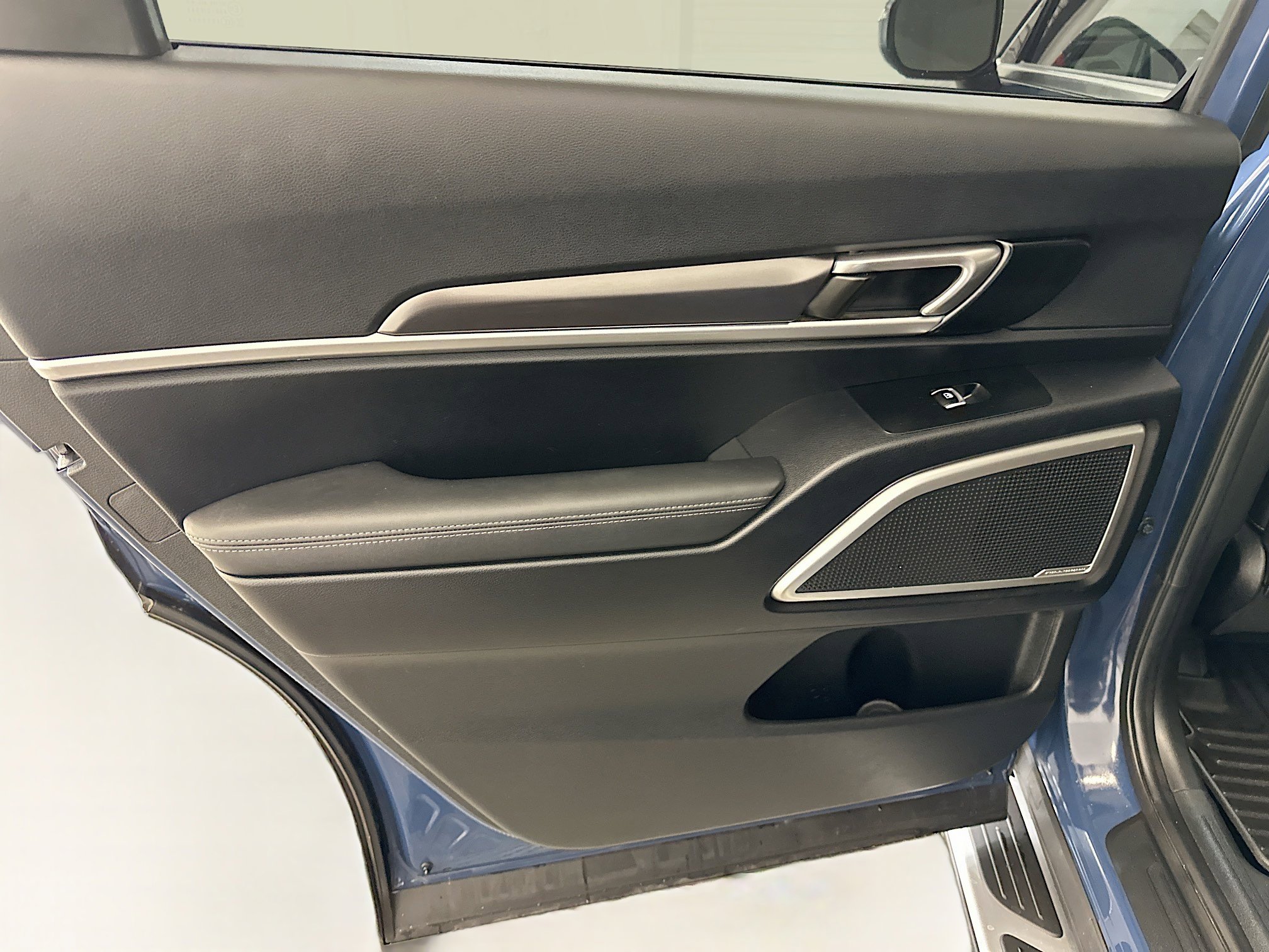 Used 2023 Kia Telluride S w/ S Sunroof Package image 28