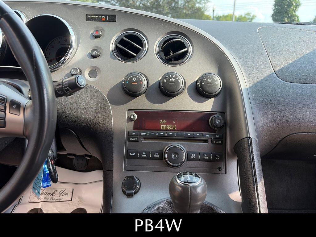 Used 2007 Pontiac Solstice Convertible w/ Premium Package RWD image 28