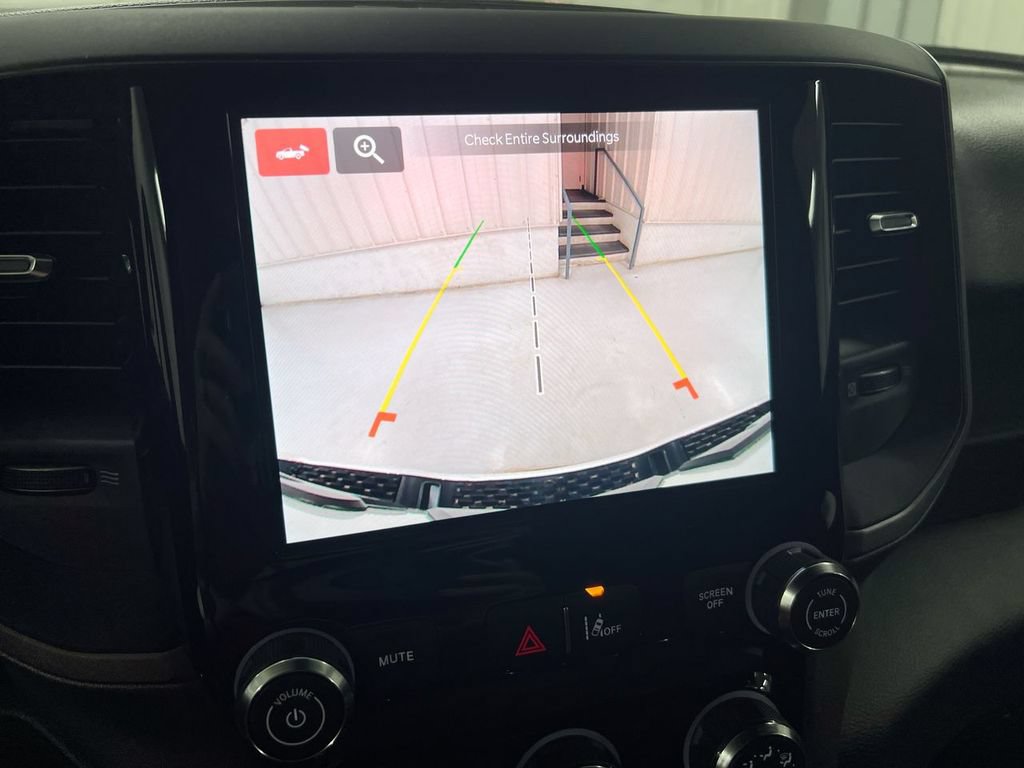 New 2026 RAM 1500 Express AWD/4WD image 15