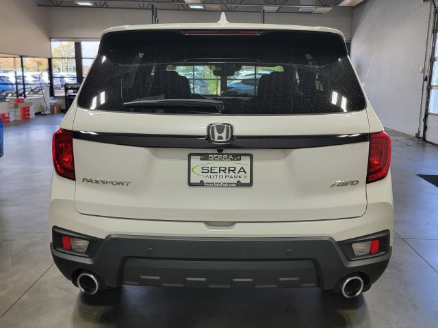 Used 2024 Honda Passport EX-L image 6