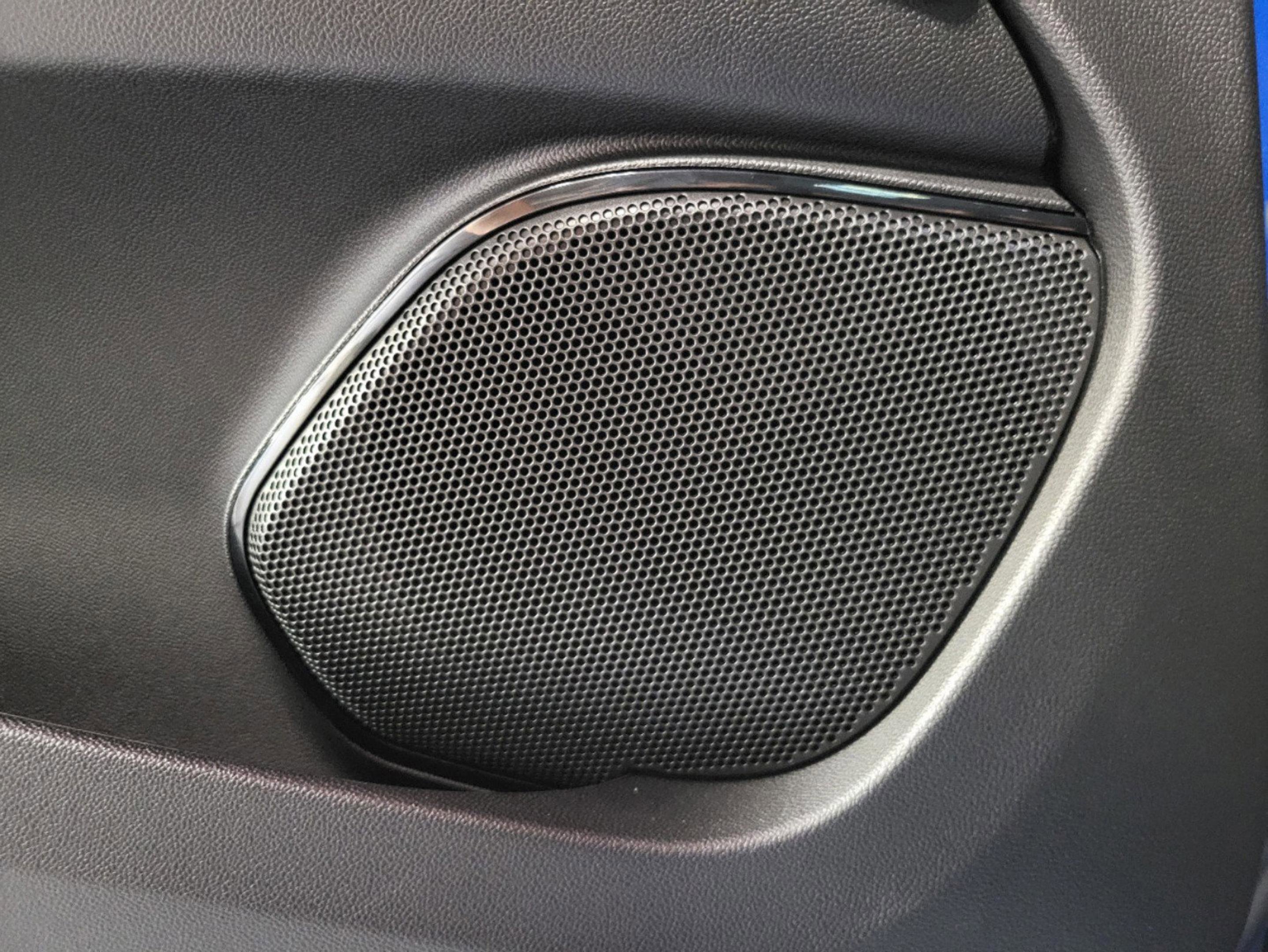 New 2025 Alfa Romeo Stelvio Sprint image 71