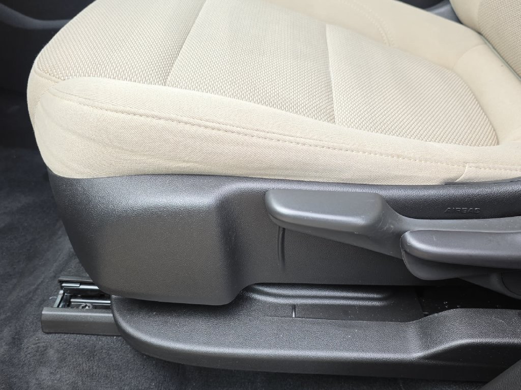Used 2023 Chevrolet Traverse LS w/ Safety Package FWD image 29