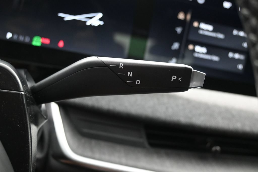 Used 2024 Lucid Air Pure RWD image 28