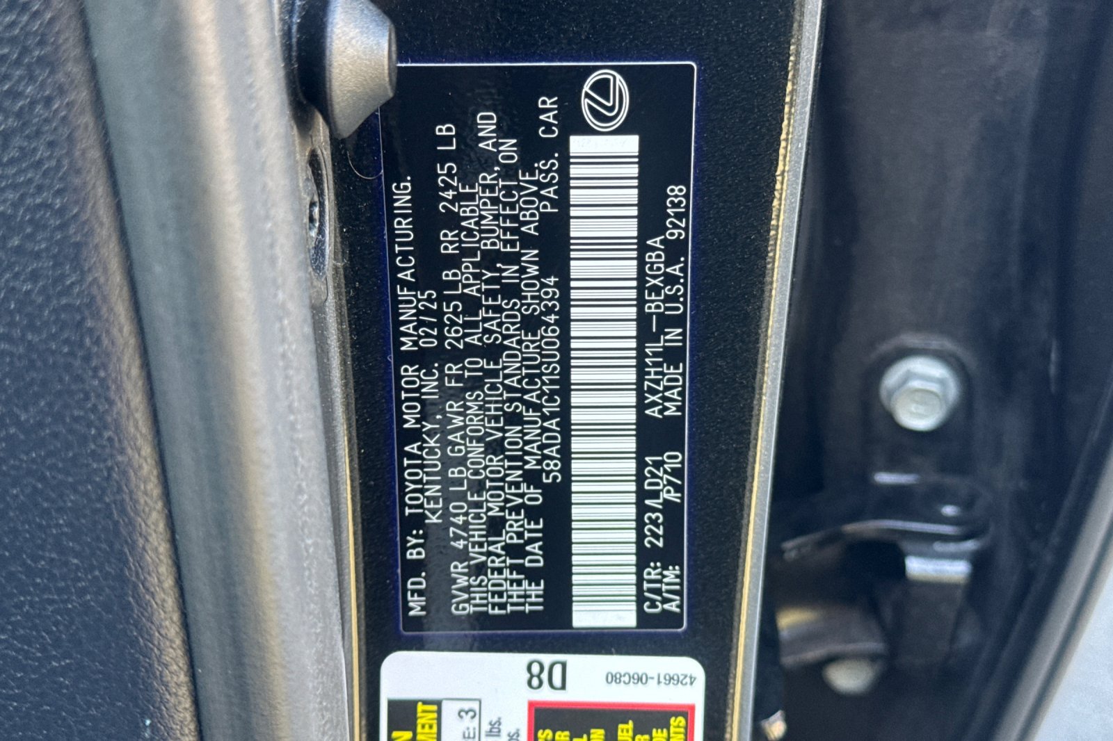 Used 2025 Lexus ES 300h w/ Premium Package FWD image 28