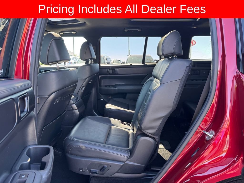 Used 2024 Hyundai Santa Fe Calligraphy FWD image 13