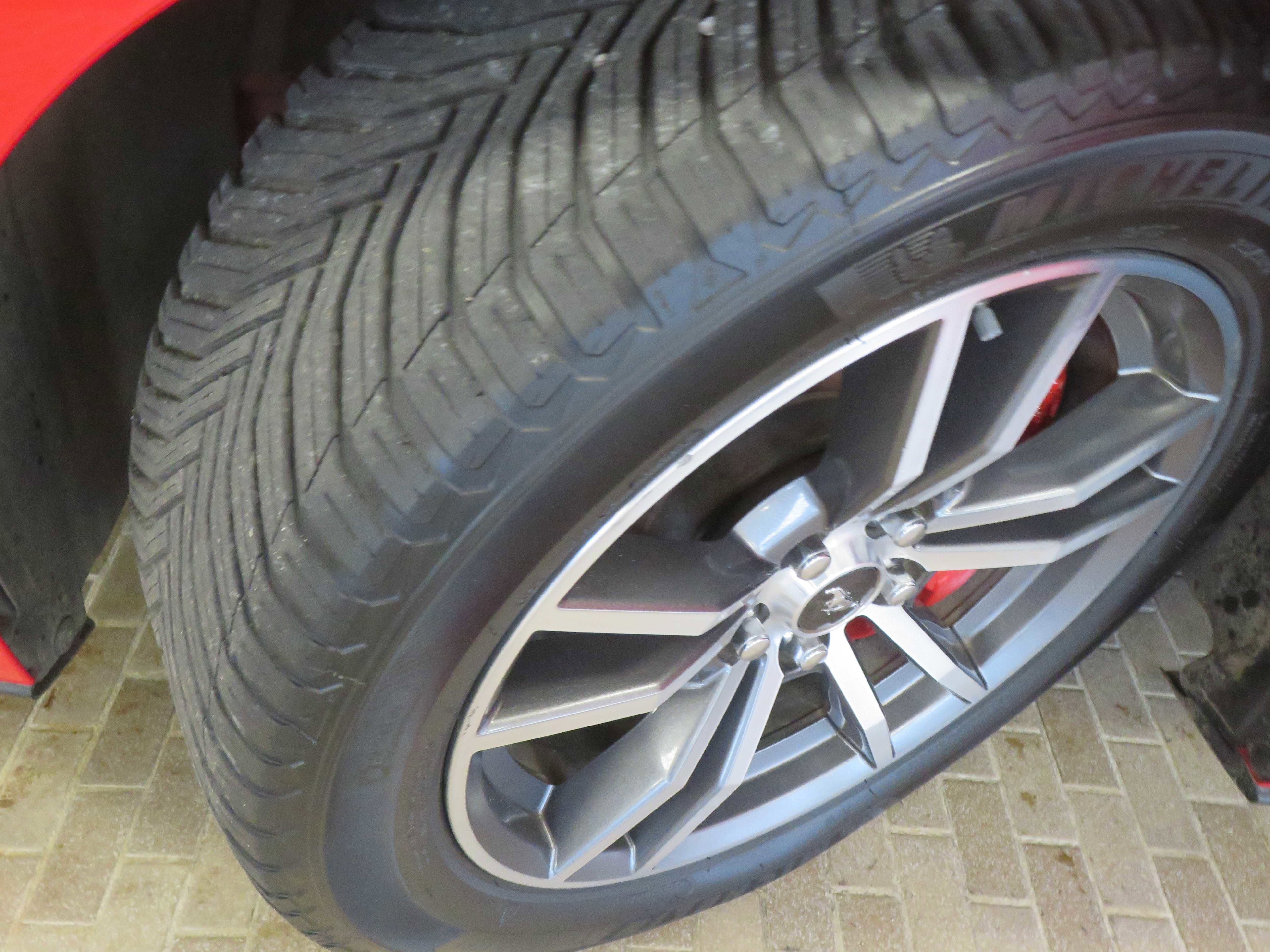 Used 2017 Ford Mustang GT image 11