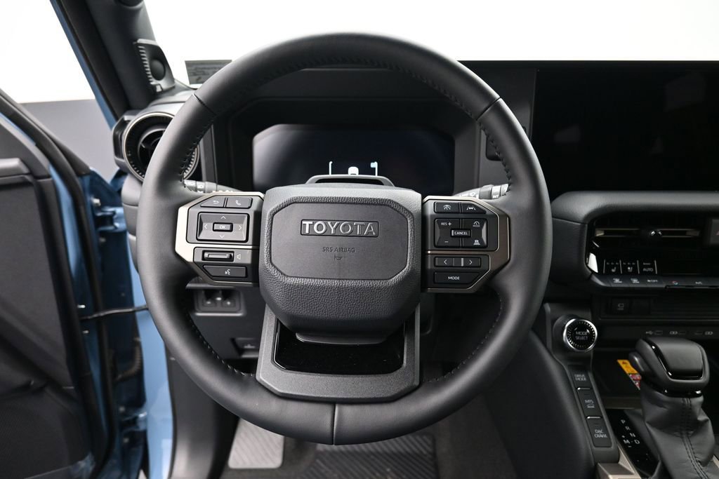 Certified 2026 Toyota Land Cruiser w/ Premium Package AWD/4WD image 18