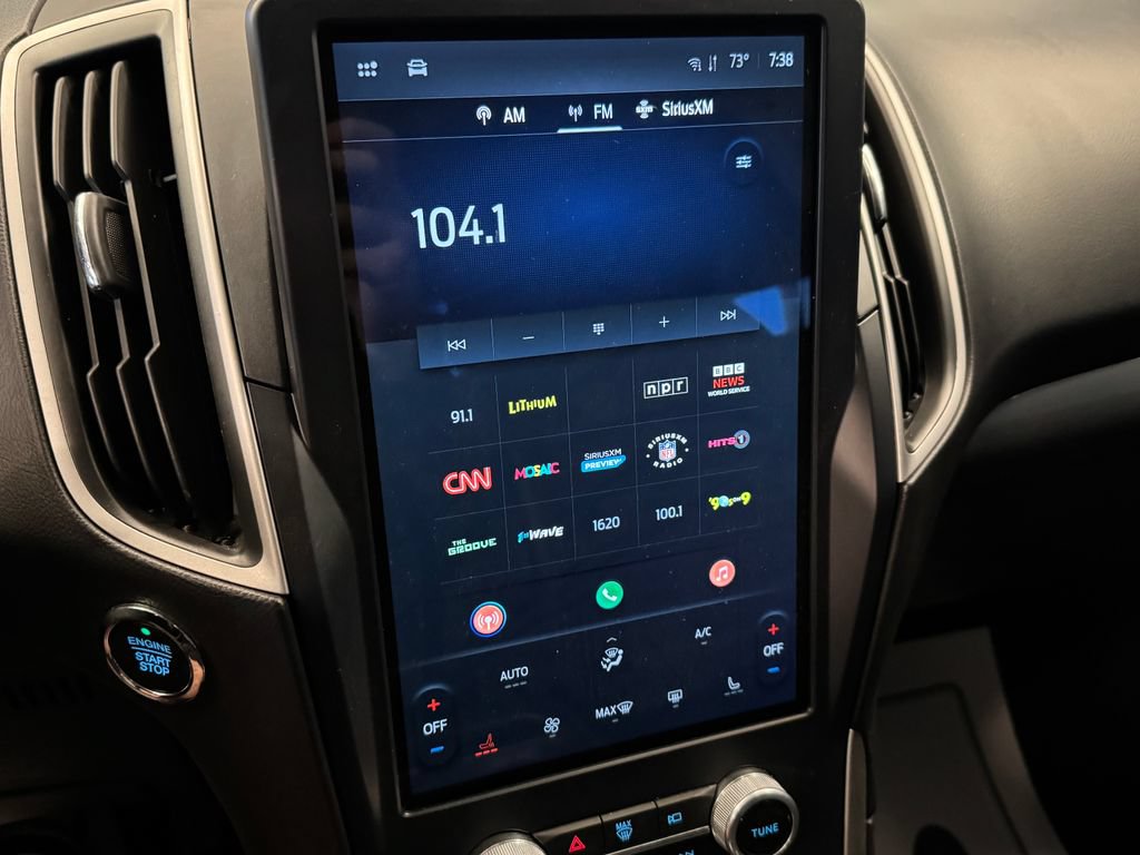 Used 2023 Ford Edge SEL AWD/4WD image 13