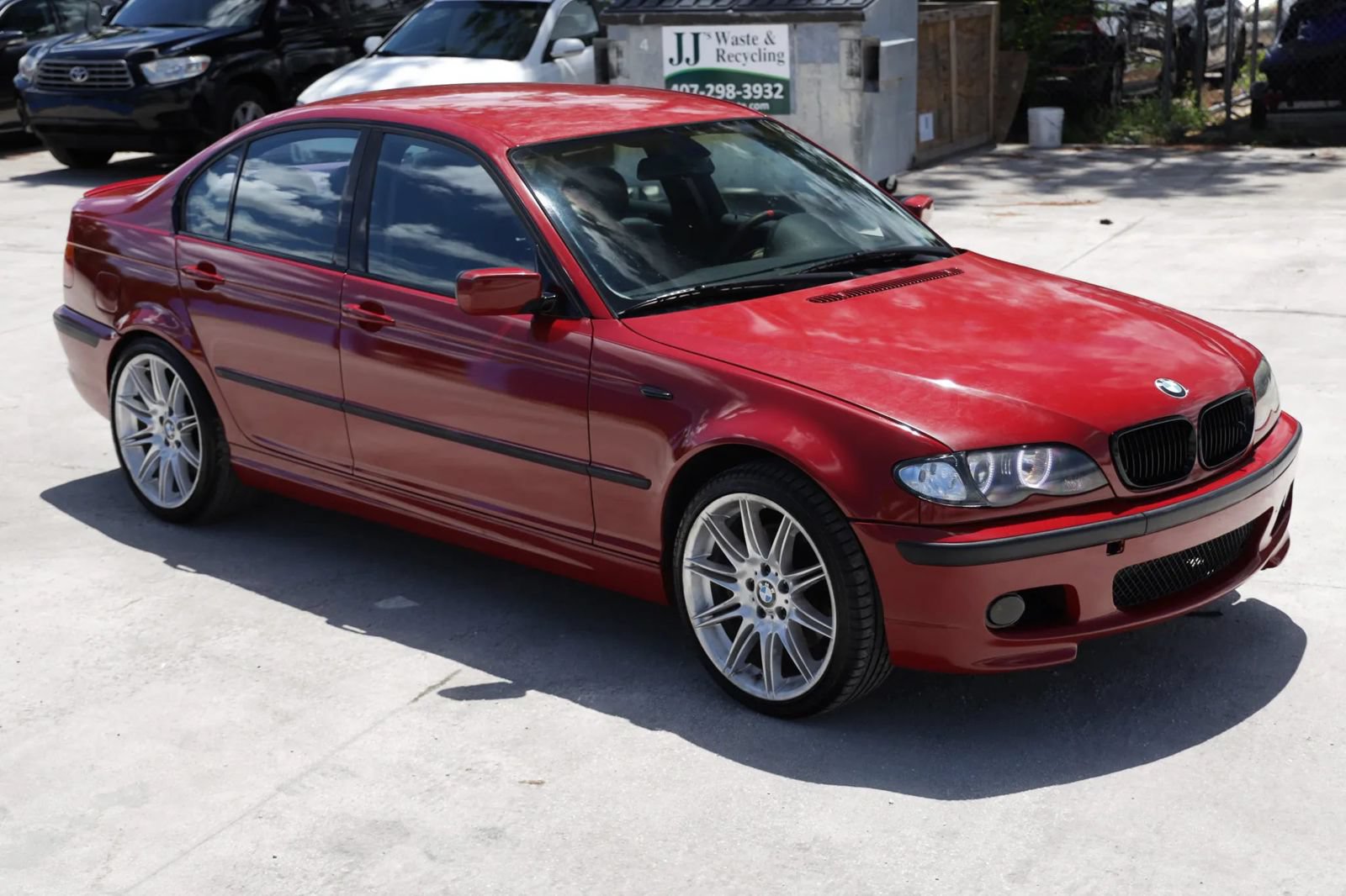 Used 2004 BMW 330i Sedan RWD image 9