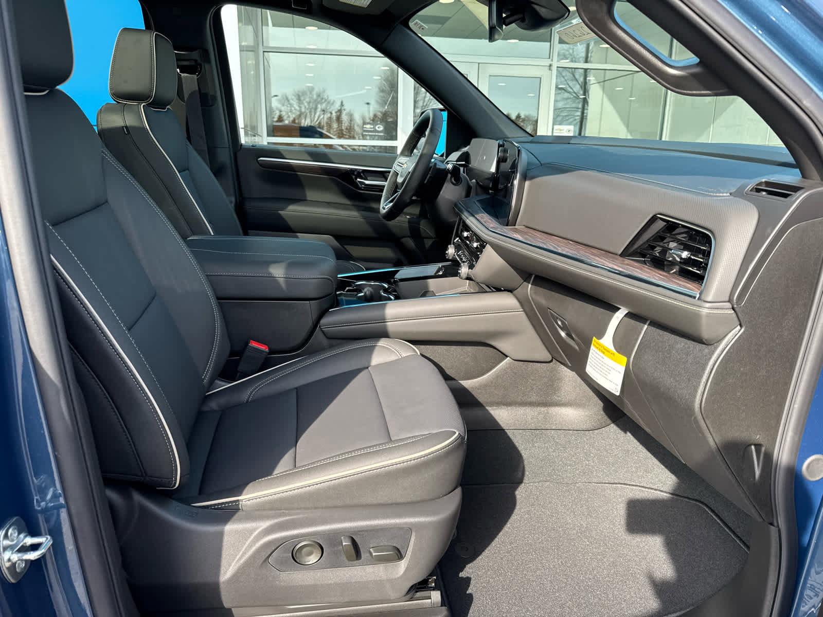 New 2026 Chevrolet Tahoe Premier image 4