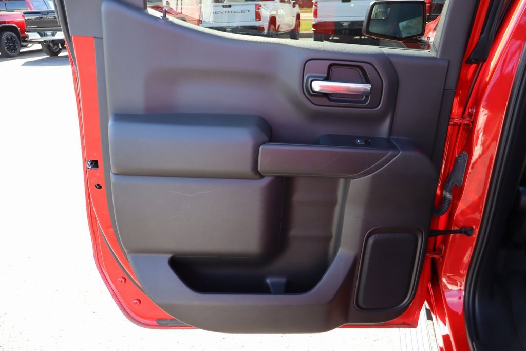 Used 2020 Chevrolet Silverado 1500 Custom w/ Custom Value Package image 20