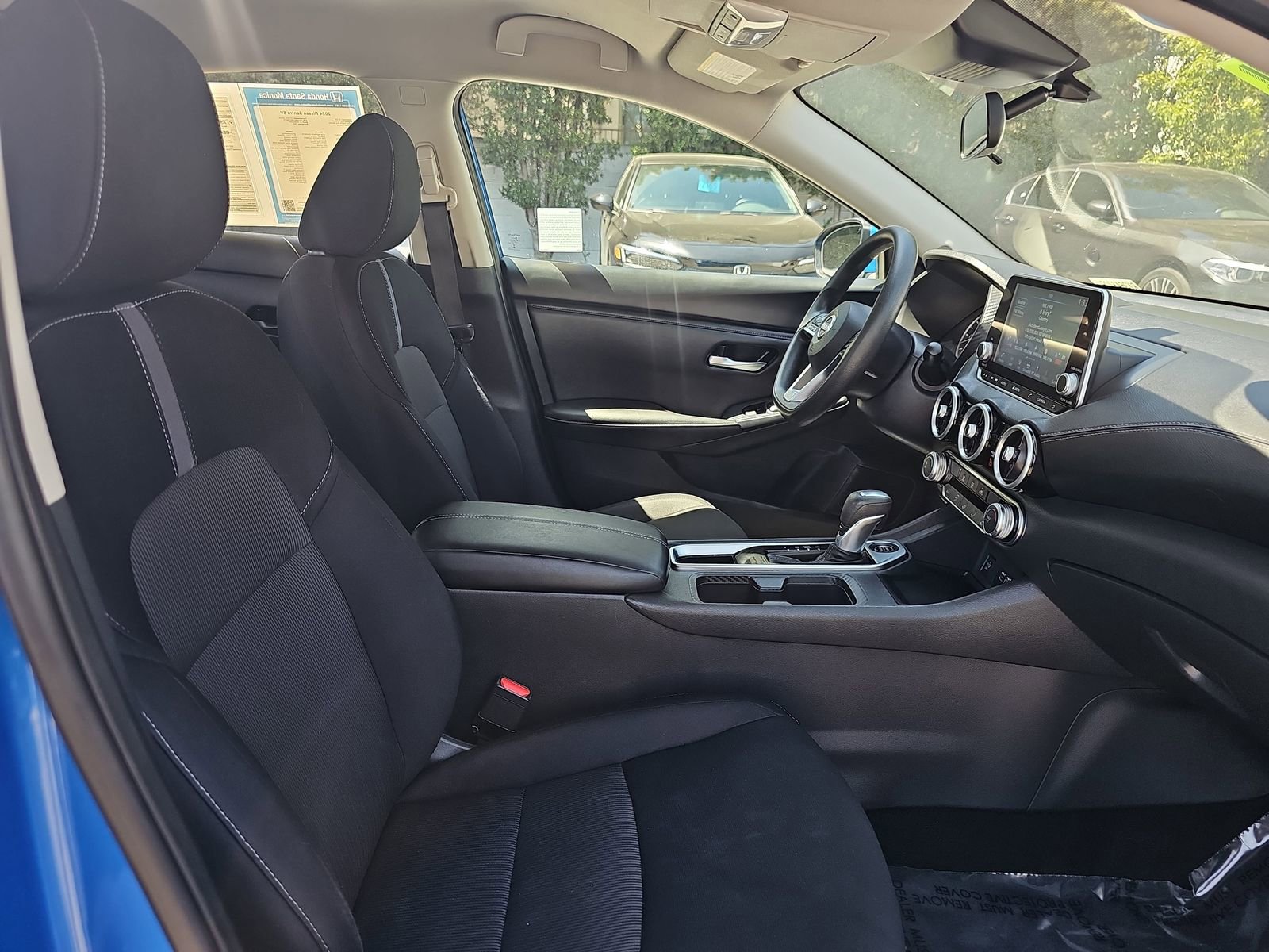 Used 2024 Nissan Sentra SV FWD image 10