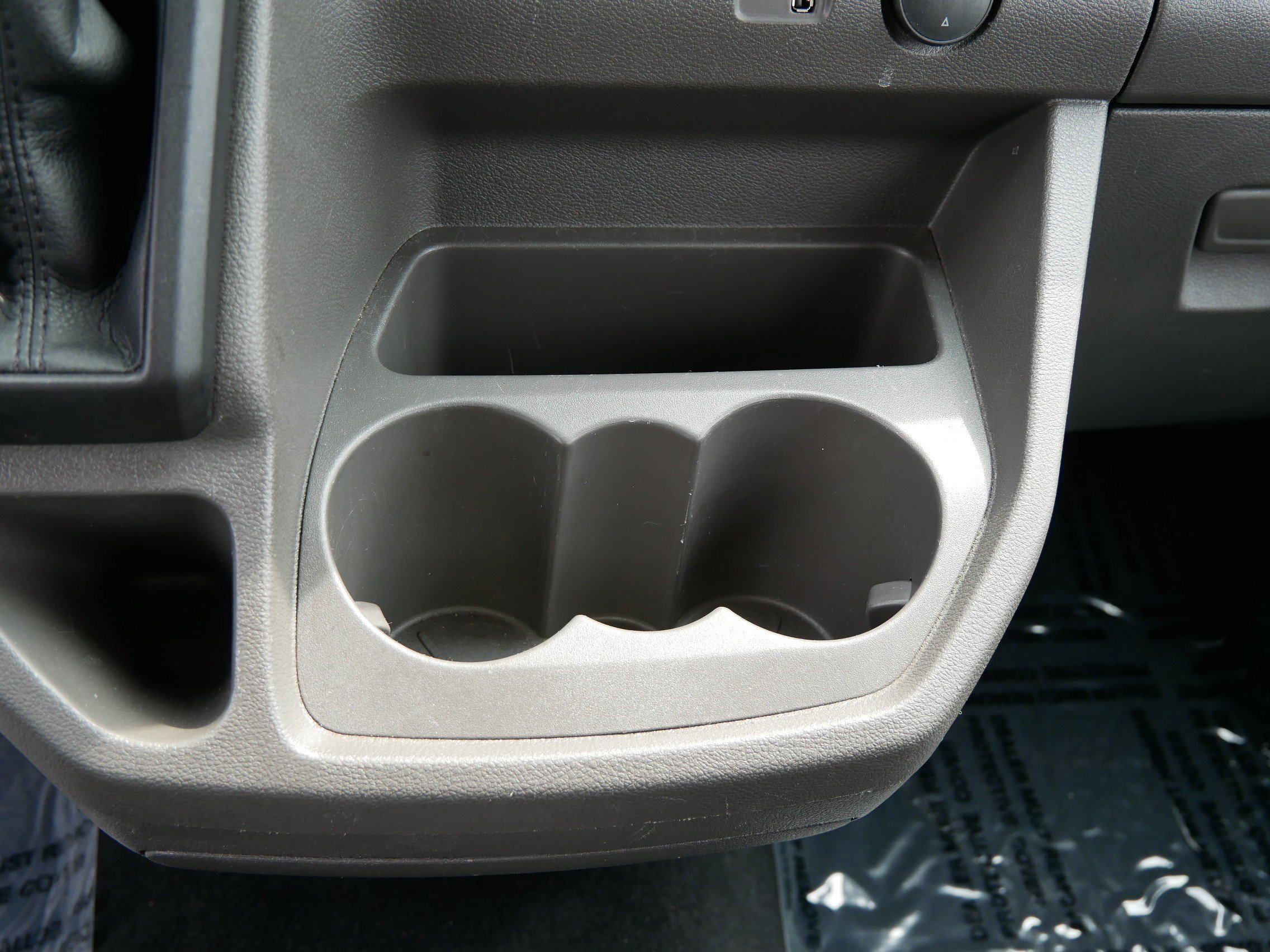 Used 2024 Ford Transit 350 XLT image 30