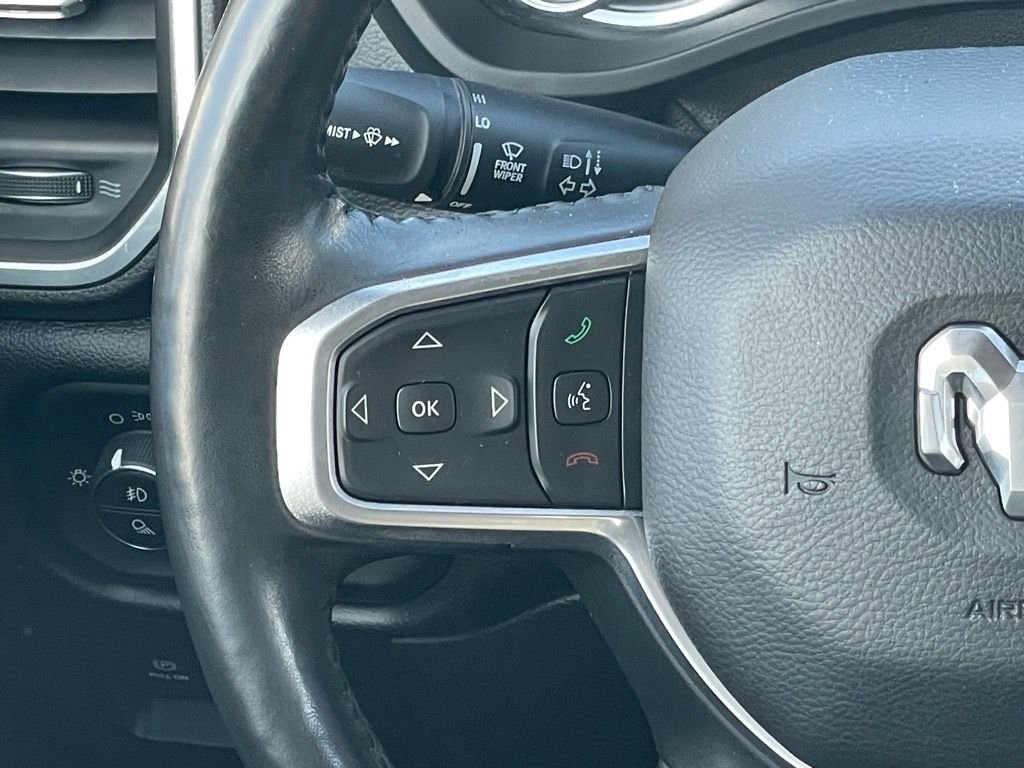 Used 2020 RAM 1500 Laramie AWD/4WD image 13