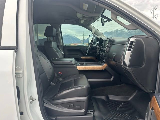 Used 2015 Chevrolet Silverado 2500 LTZ w/ Duramax Plus Package AWD/4WD image 17