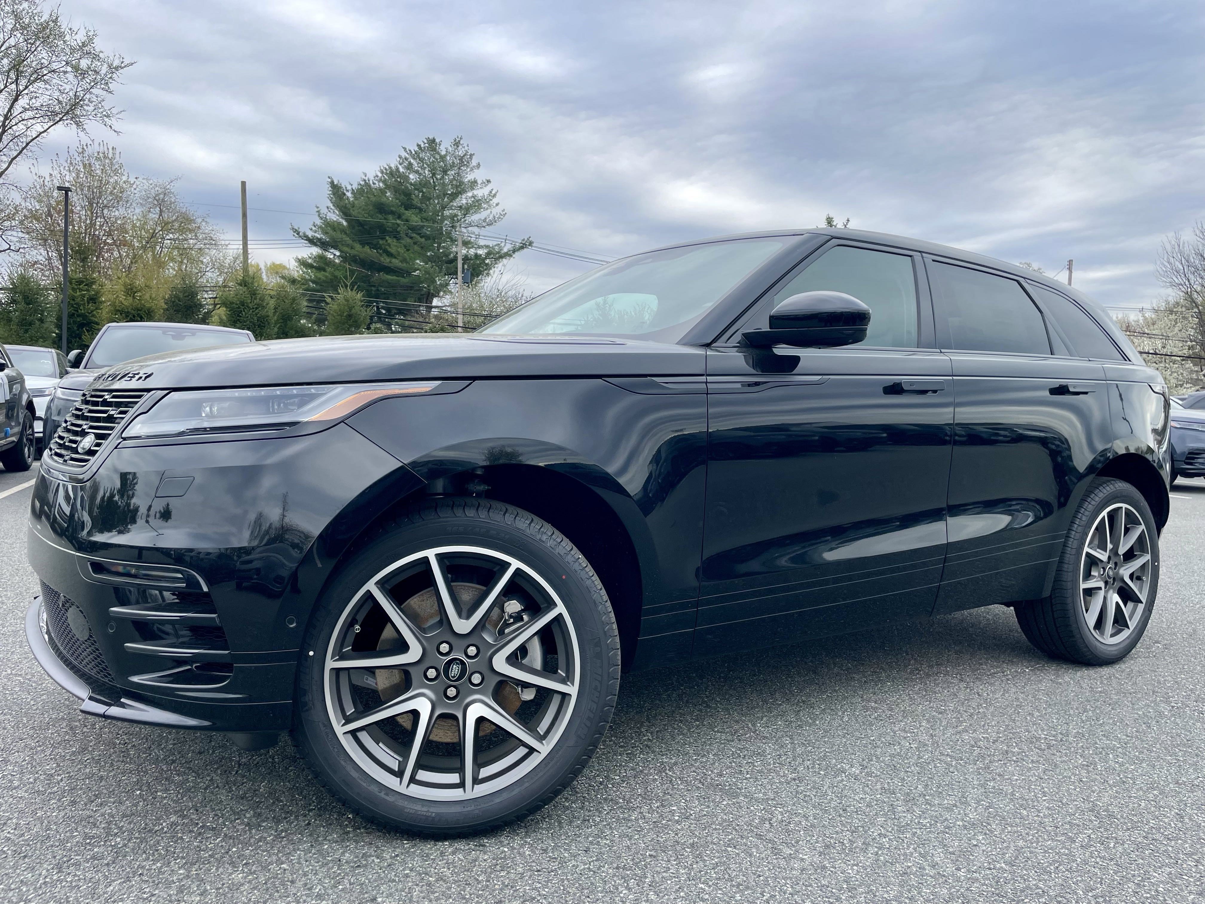 New 2026 Land Rover Range Rover Velar Dynamic SE image 35