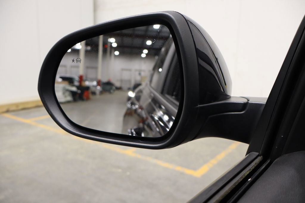 Used 2020 Buick Encore GX Select image 39