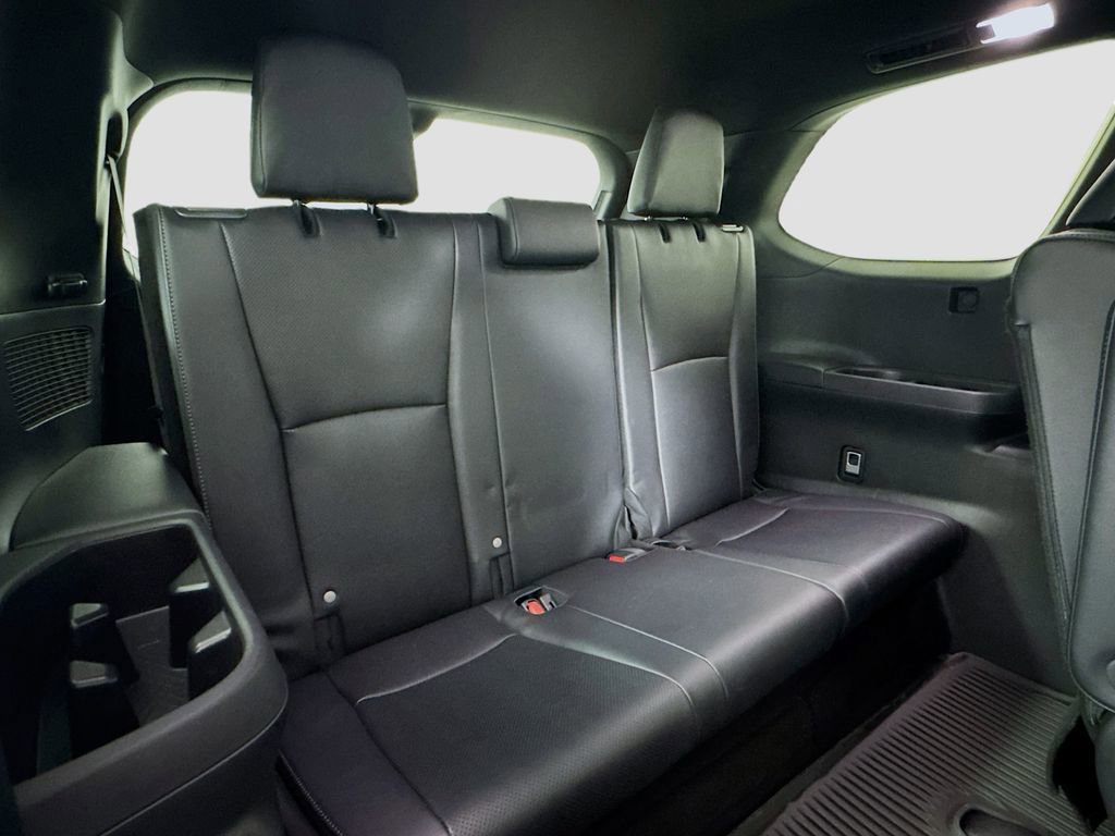 Used 2025 Toyota Grand Highlander MAX Platinum image 25