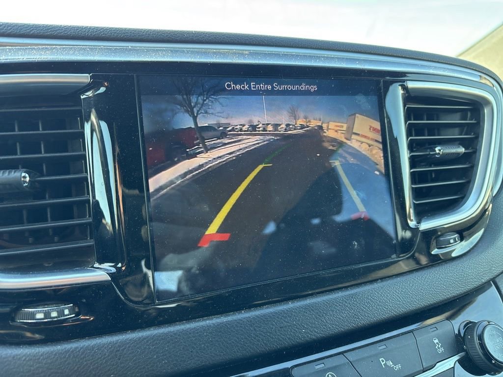 Used 2018 Chrysler Pacifica Touring Plus w/ S Appearance Package image 24