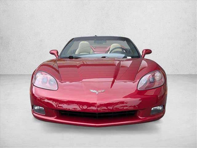 Used 2005 Chevrolet Corvette Convertible w/ Preferred Equipment Group image 2