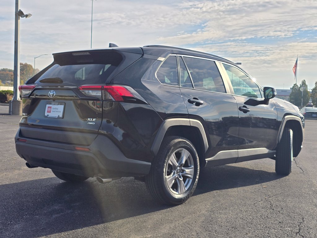 Certified 2025 Toyota RAV4 XLE AWD/4WD image 13