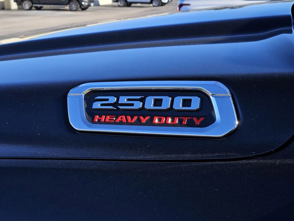 Used 2024 RAM 2500 Tradesman w/ Chrome Appearance Group image 7