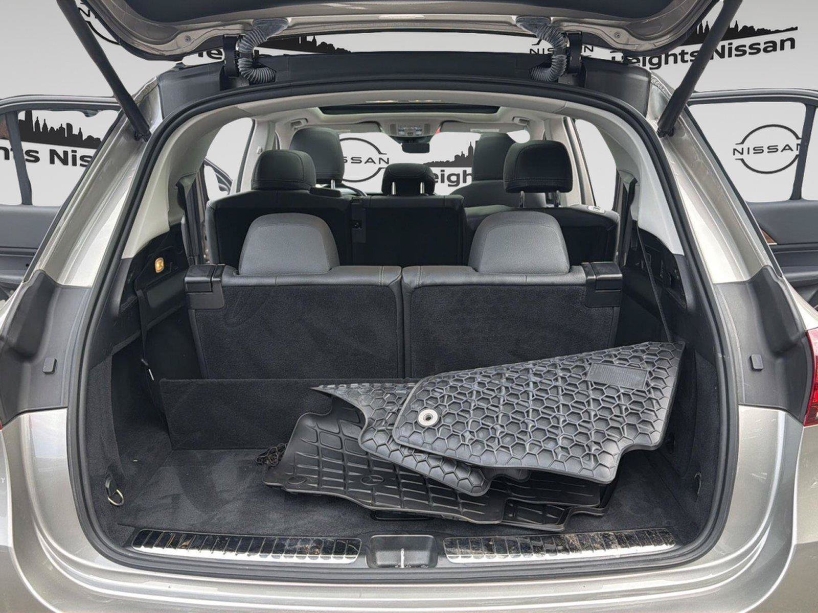 Used 2023 Mercedes-Benz GLE 350 4MATIC w/ AMG Line Exterior image 31